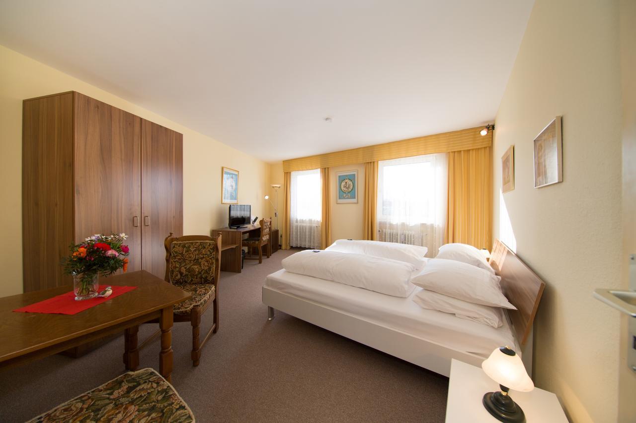 Hotel Simon Гаутинг Екстериор снимка