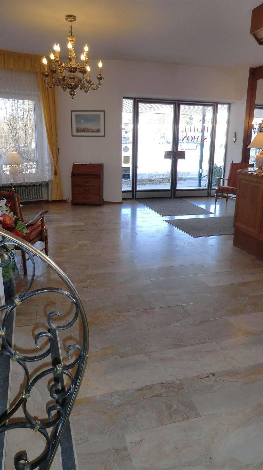 Hotel Simon Гаутинг Екстериор снимка